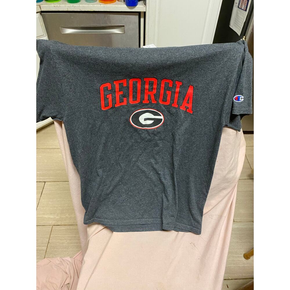 University Of Georgia Champion Shirt Size Medium